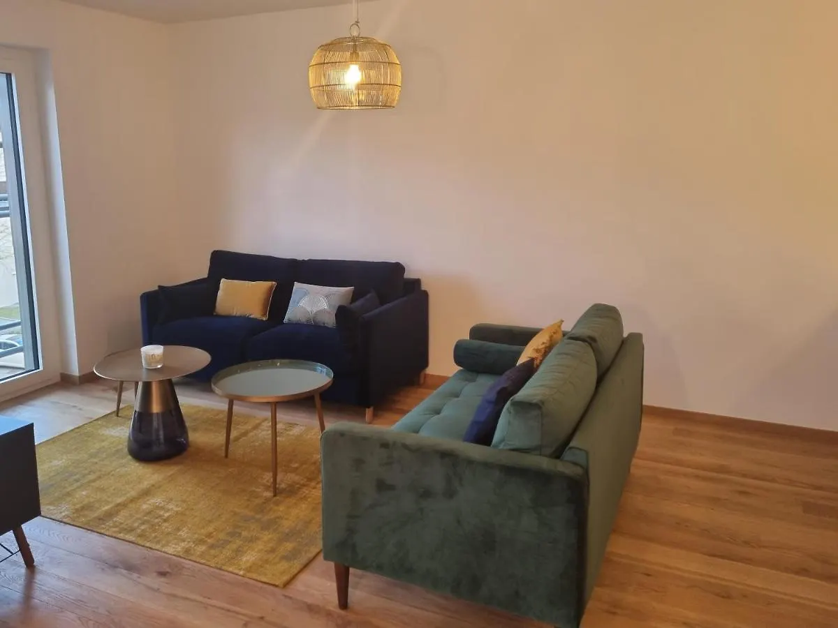 Chic City Center 3 Beds Flat & Balcony & Parking Apartment Luxembourg